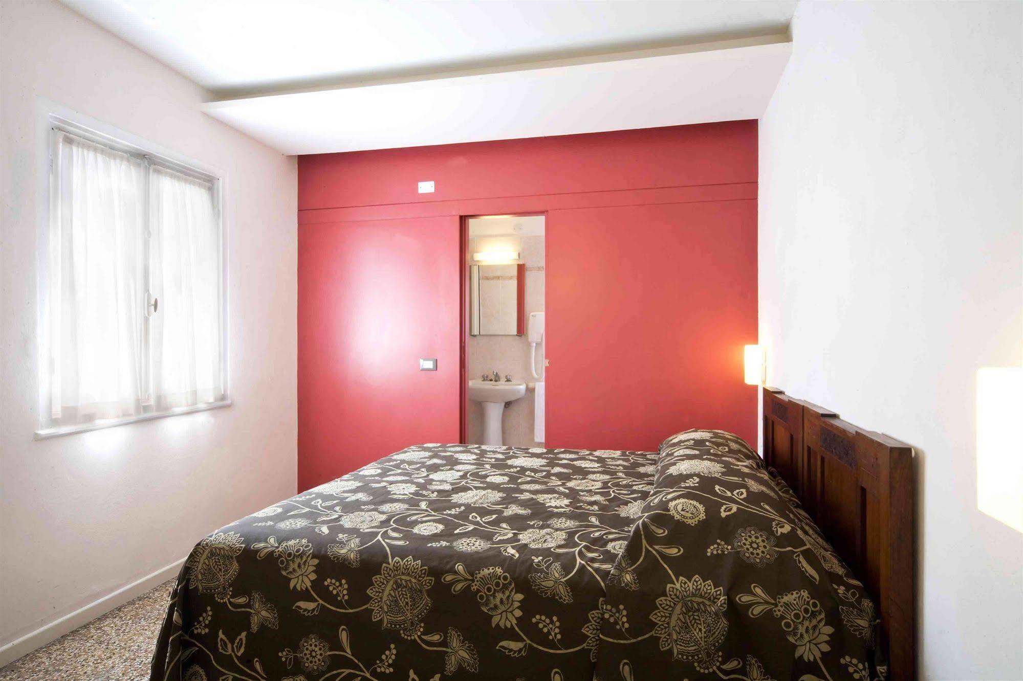 Hotel Europa Levanto Zewnętrze zdjęcie